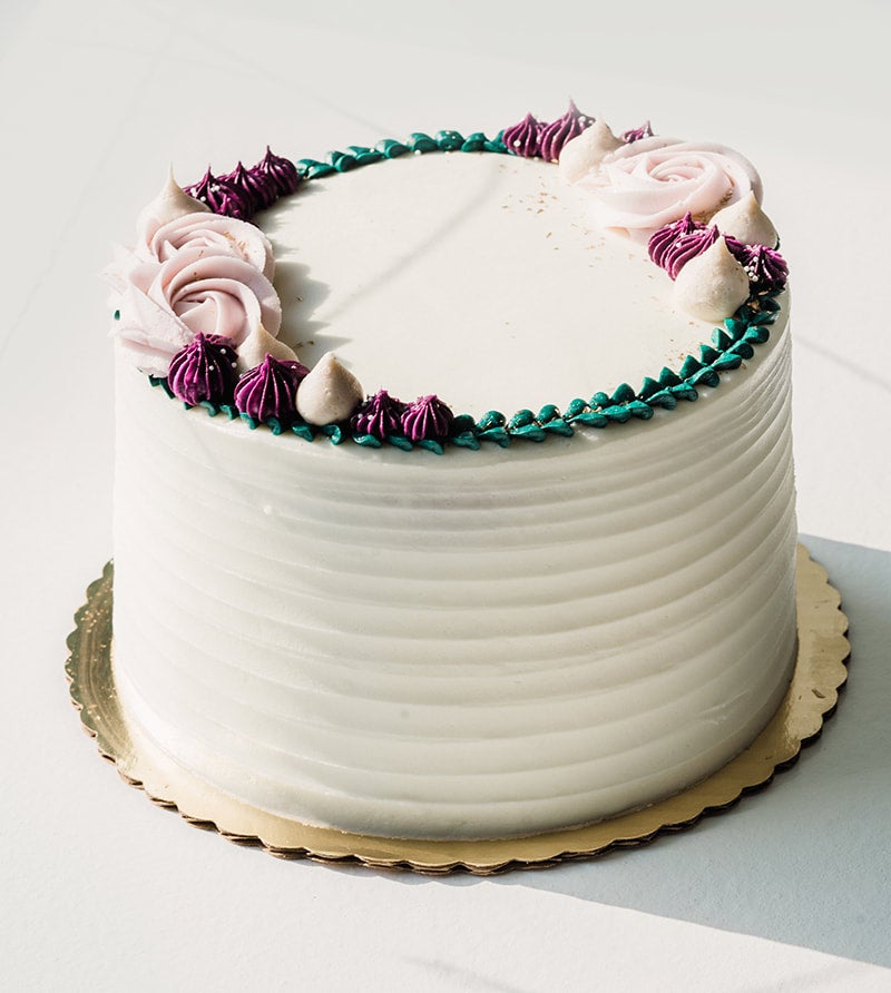 Buttercream Floral Signature Cake | Sugar Studio by Tiers of